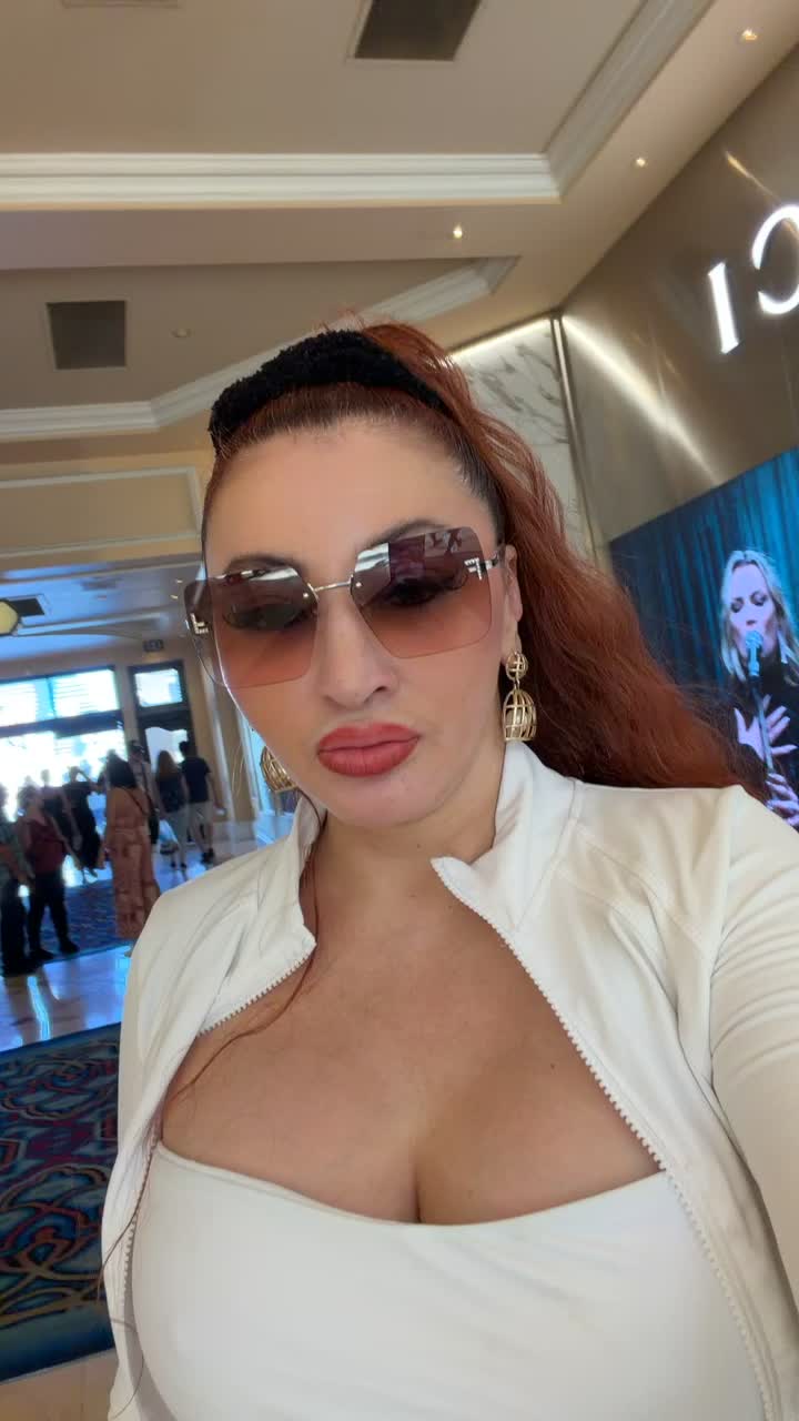 @Sandra Luciano