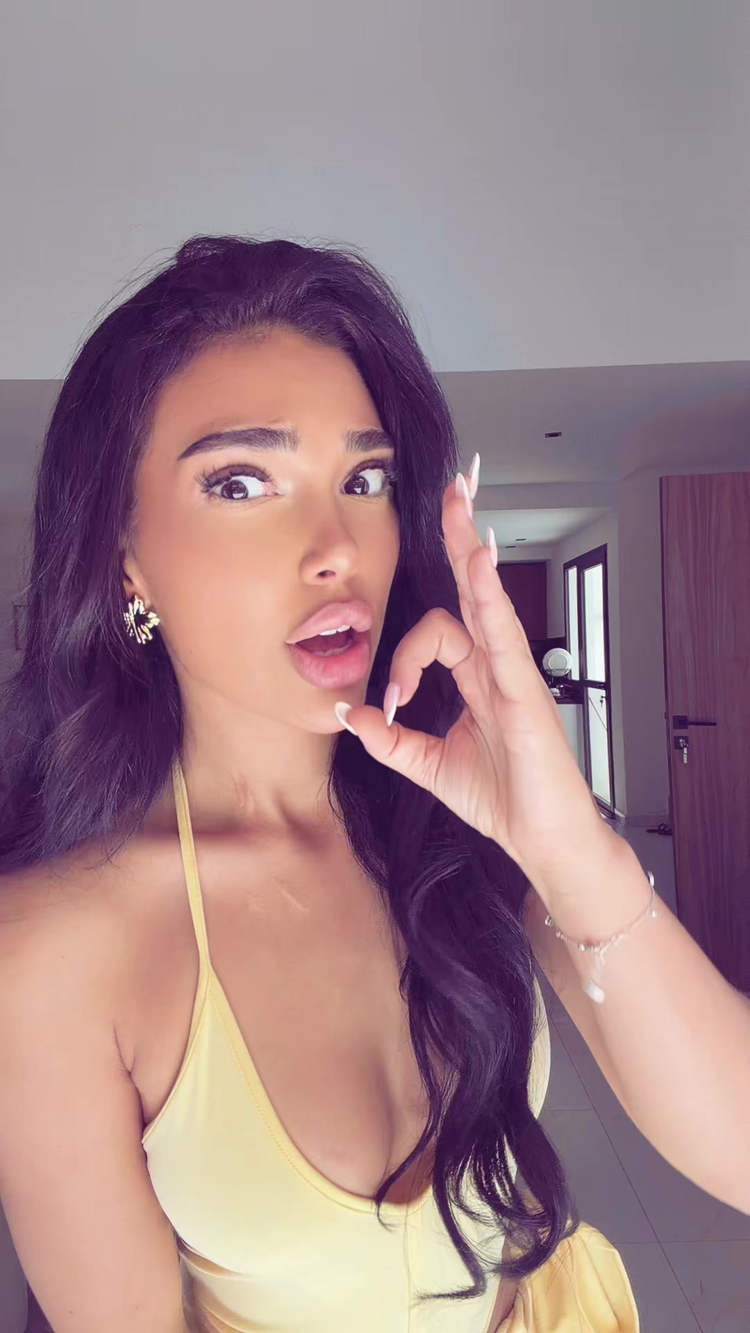 @ninoush_