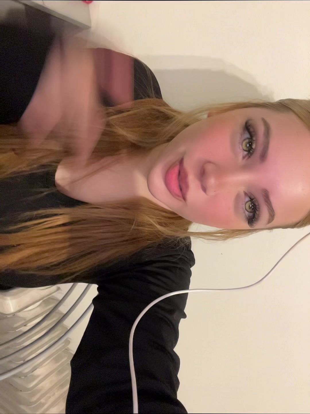 @mia