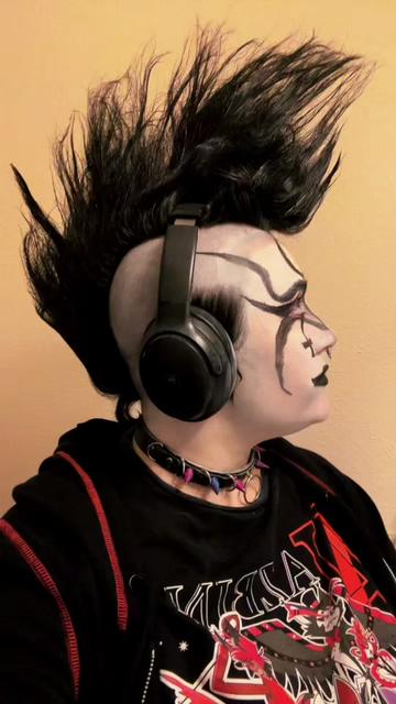@metalghostclown