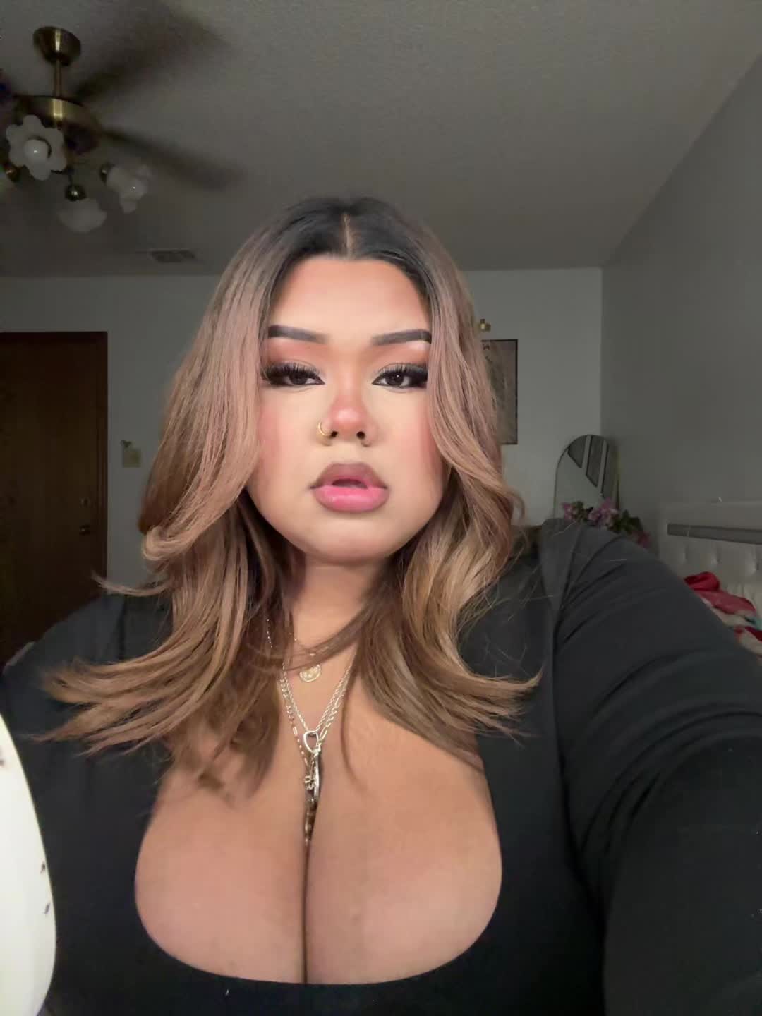 @Karina 🖤