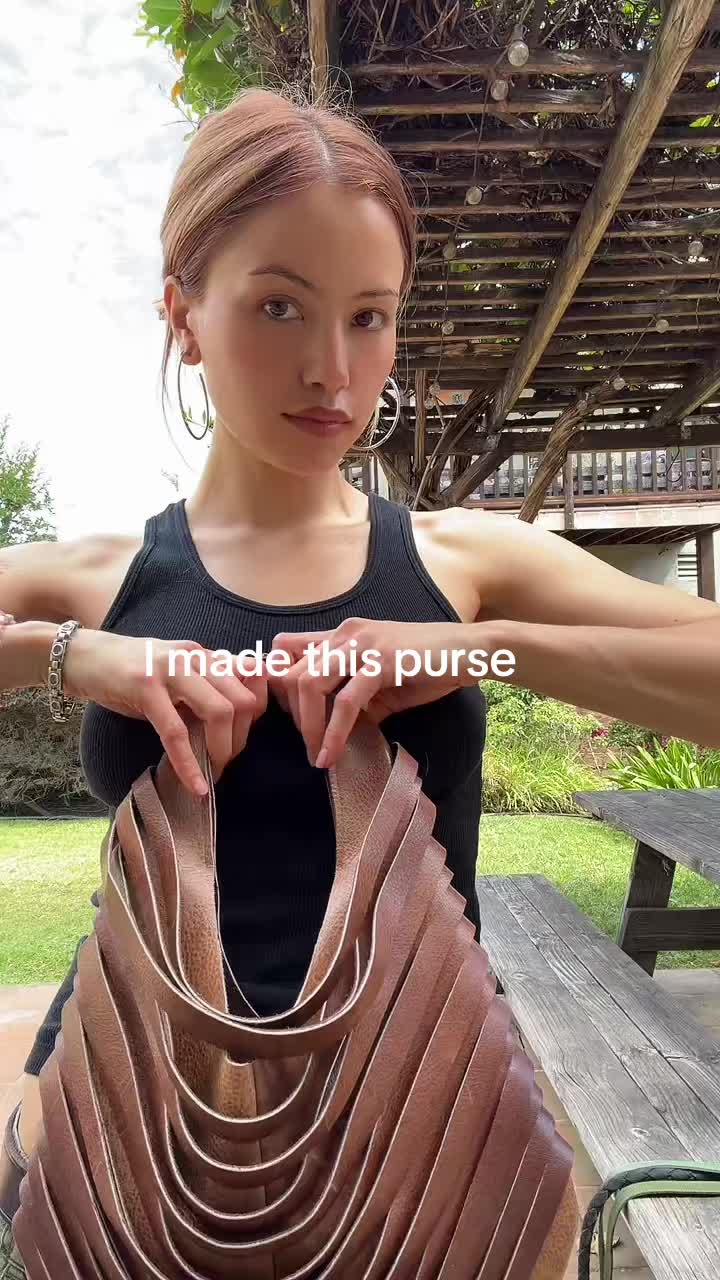 @NICOLE