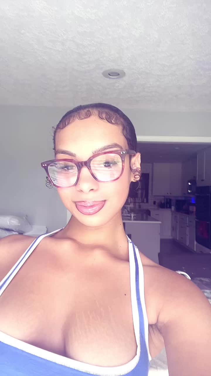 @endlessforehead005