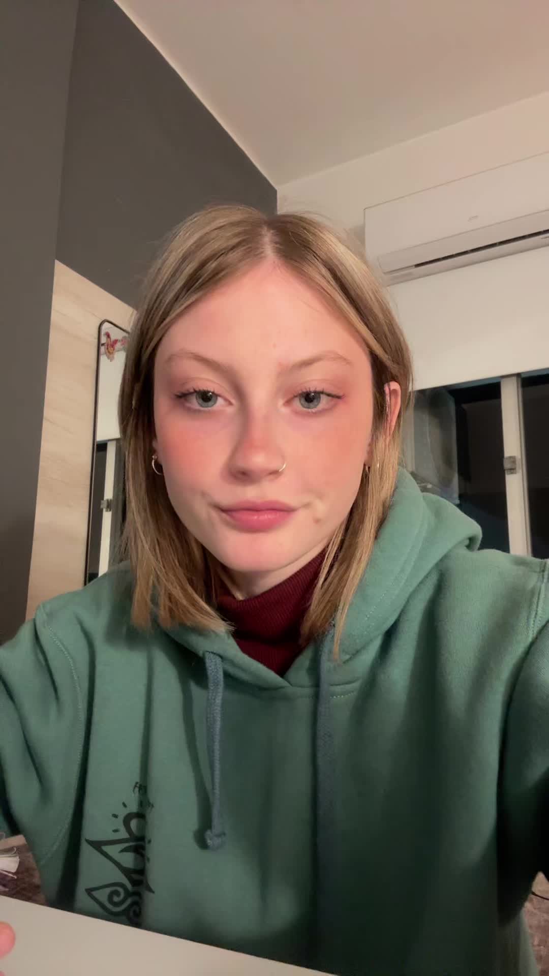 @abru