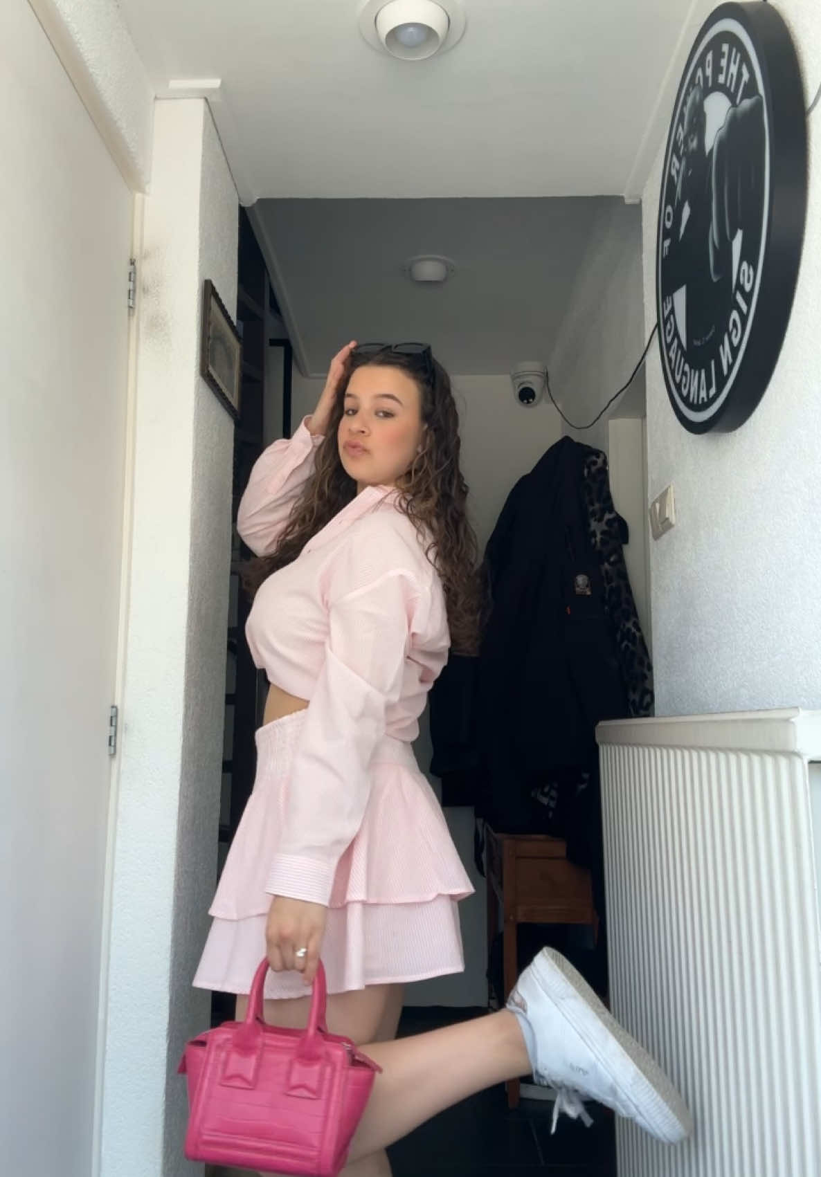 @tamira