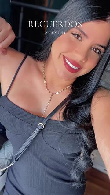 @María