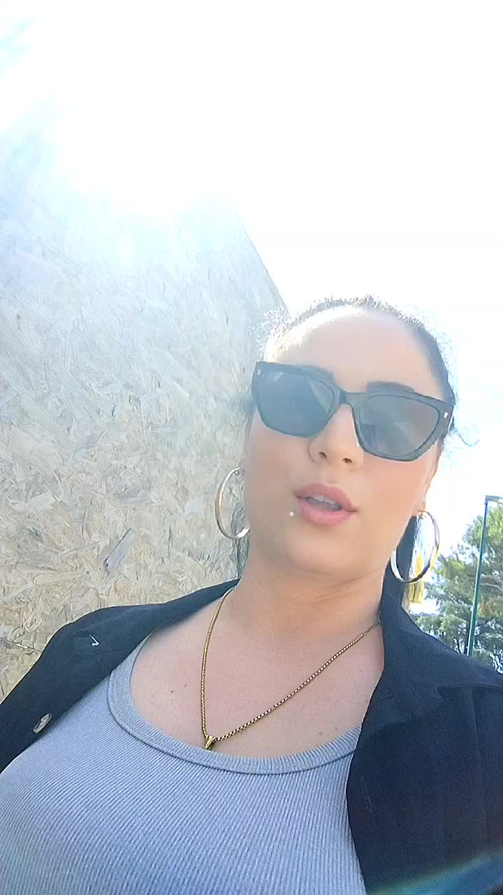 @Mena Caruso