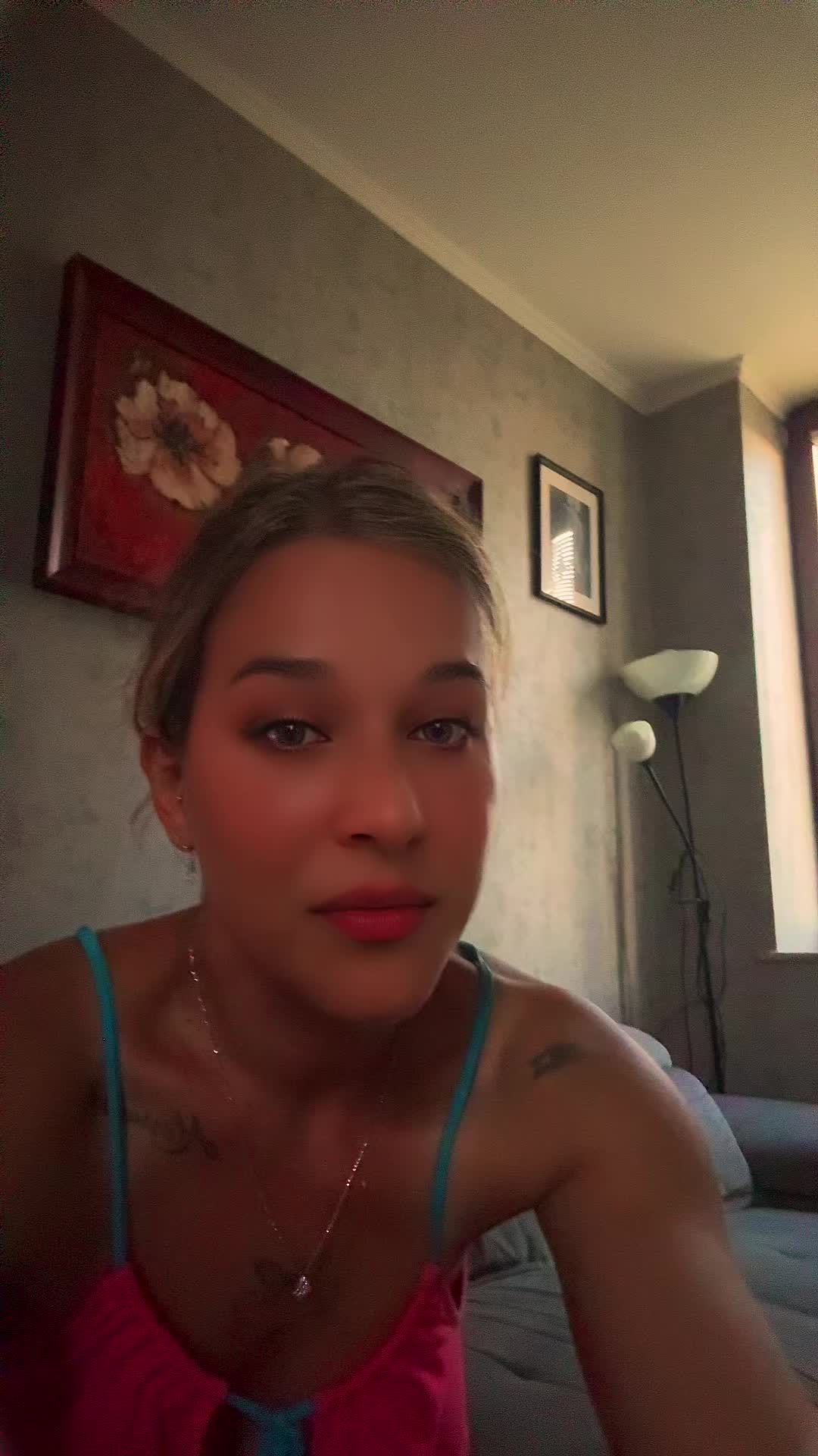 @micaela