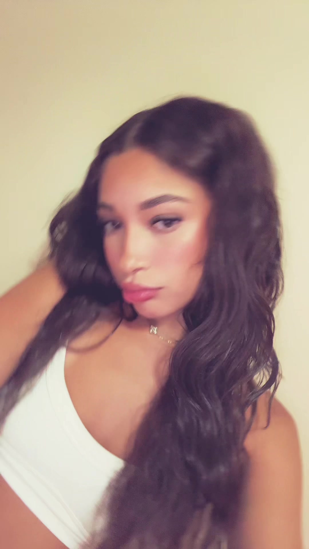 @aravely_