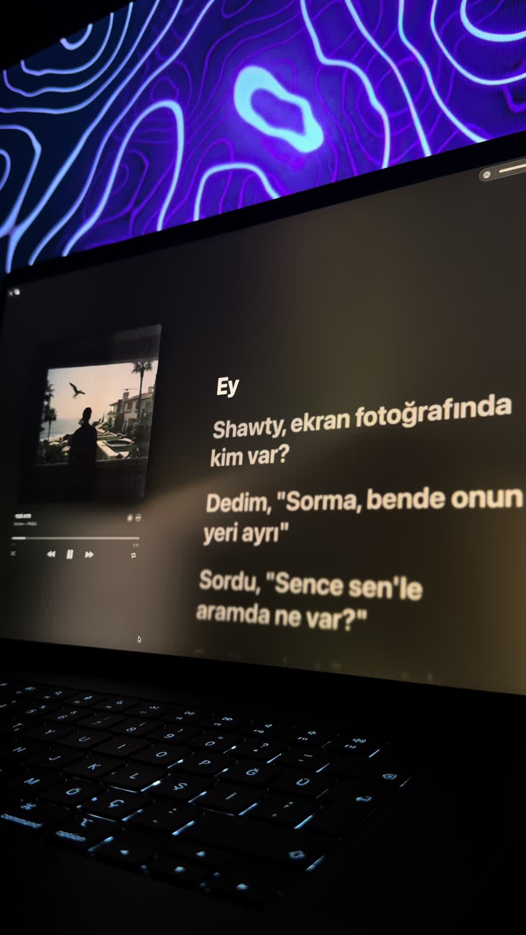 @Şarkı Sözleri
