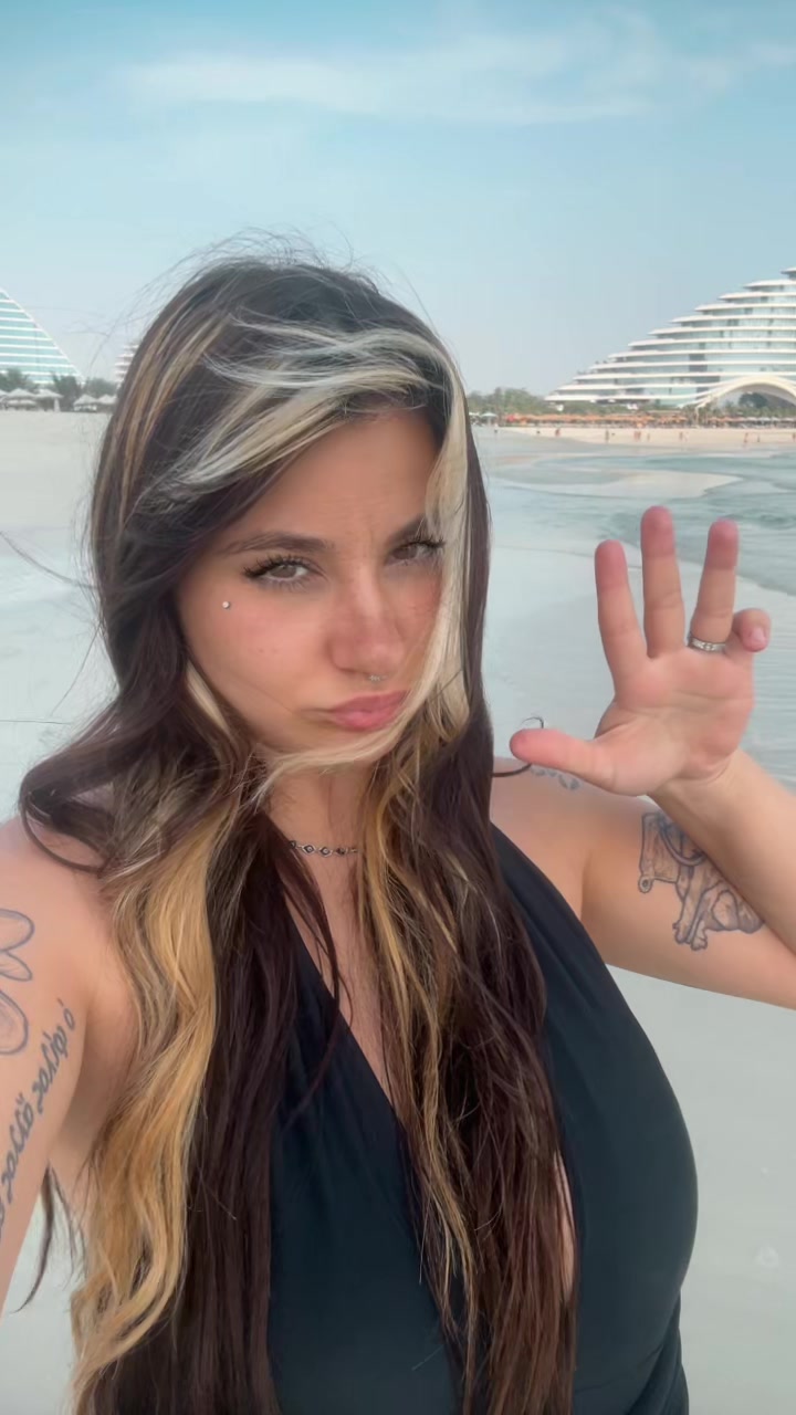 @bluemooncri