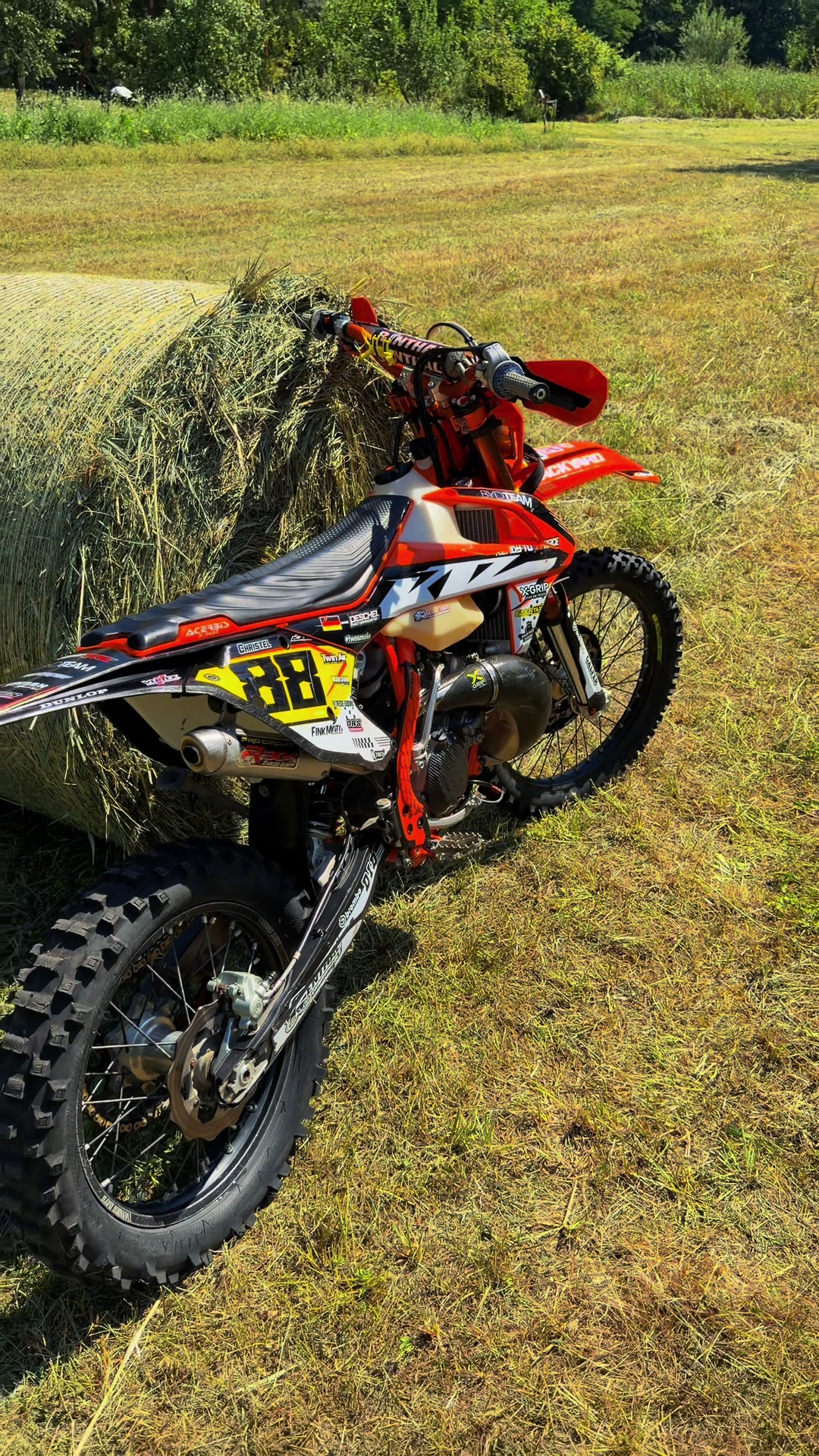 @Joni_moto
