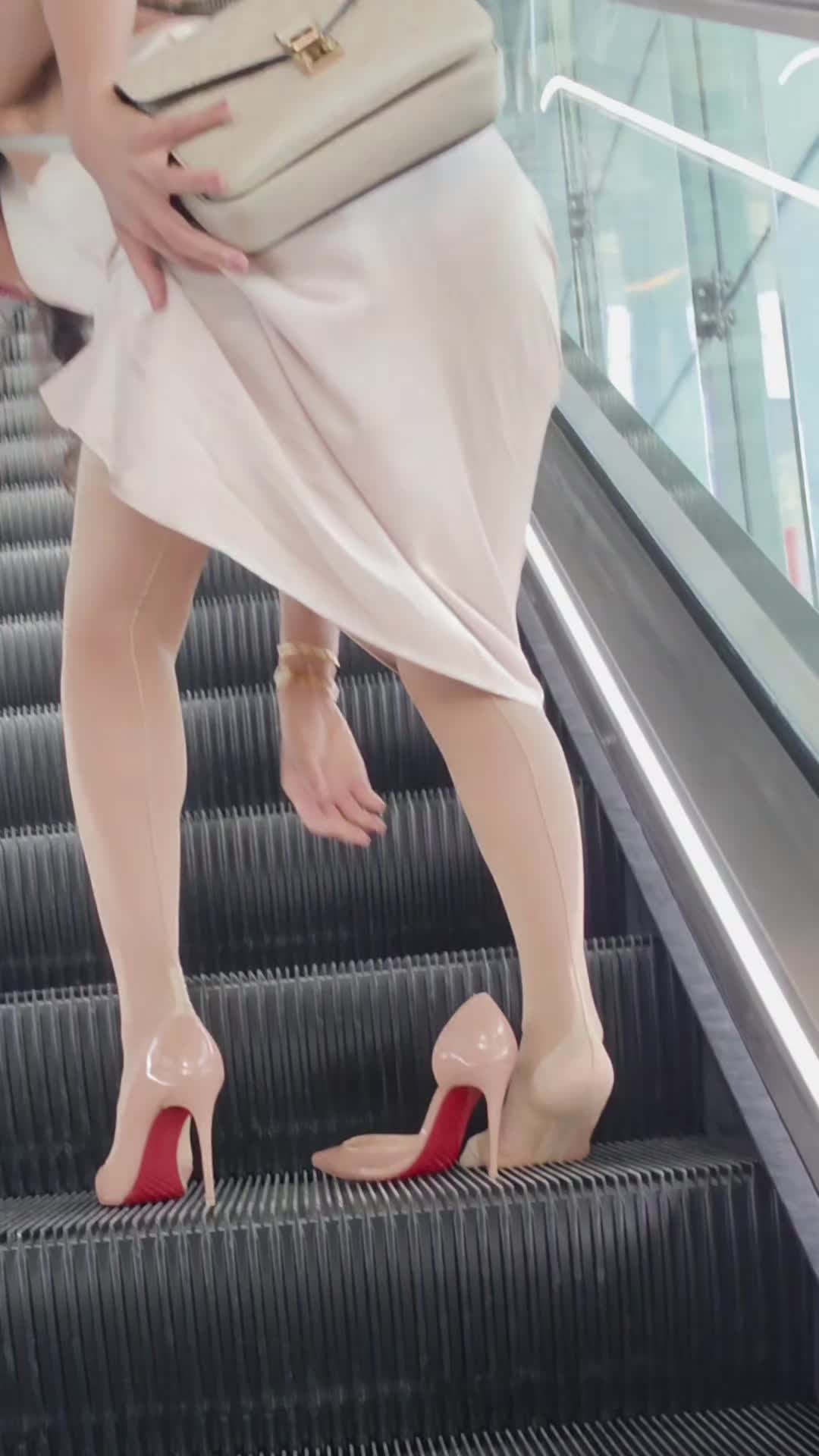 @Tinacrown23