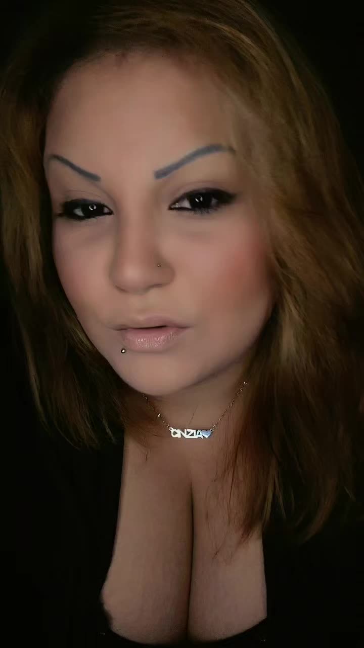 @ℭ𝔦𝔫𝔷𝔦𝔞𝔏𝔞𝔇𝔦𝔳𝔞
