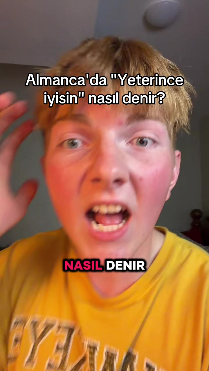 @FreakyAhCousin