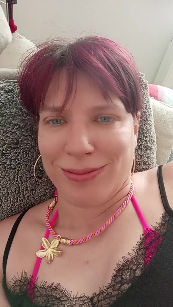 @CrazyAngelSteffi😜😜🥰🥰