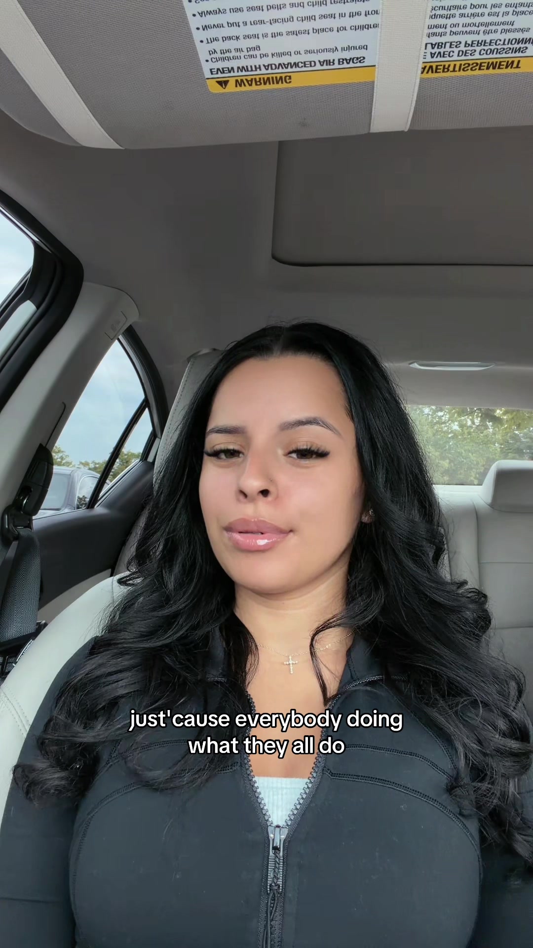 @E 🦋