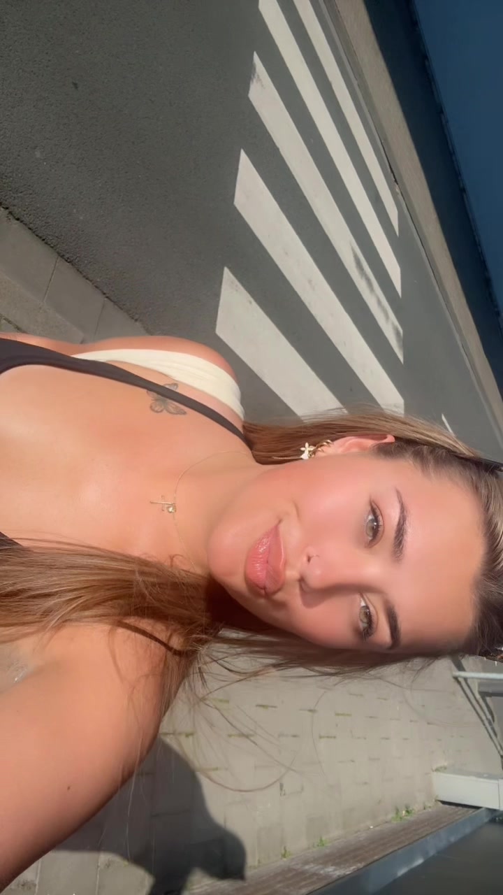 @𝐄𝐀𝐌𝐗𝐗🌺