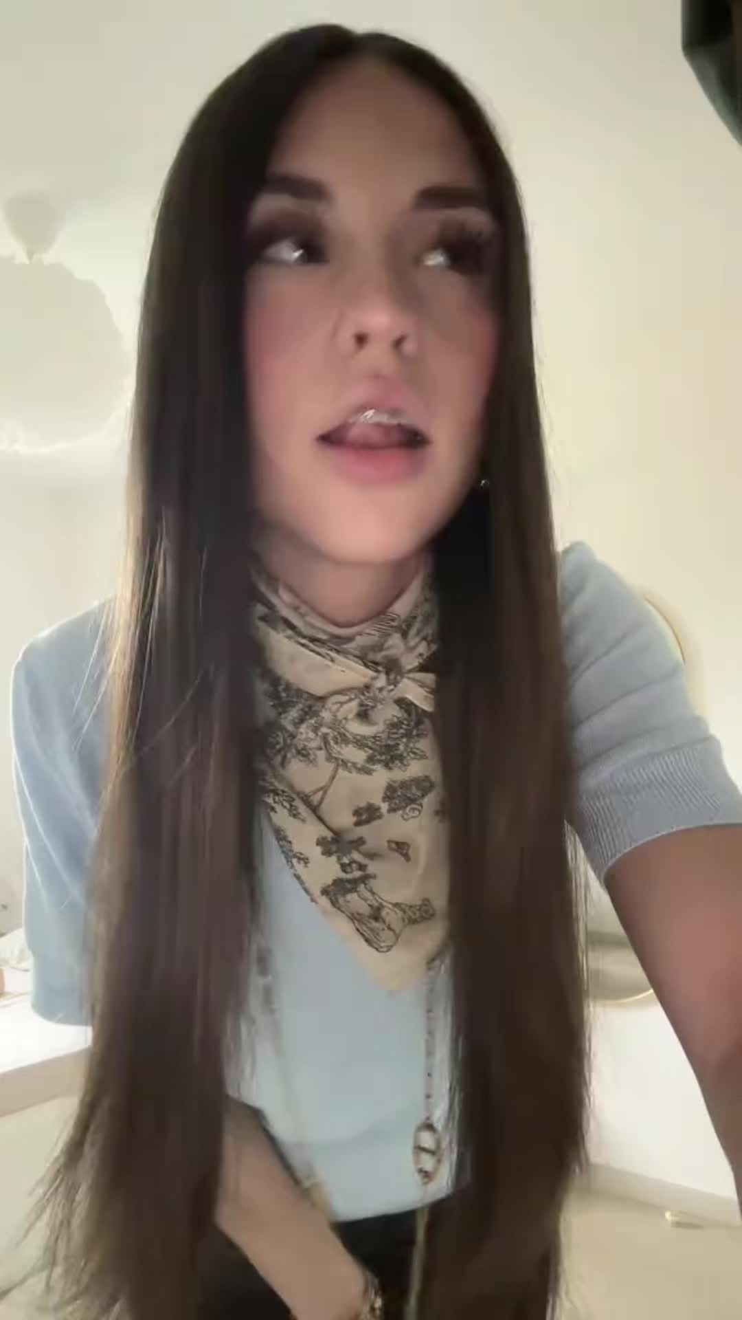 @LNY 👑
