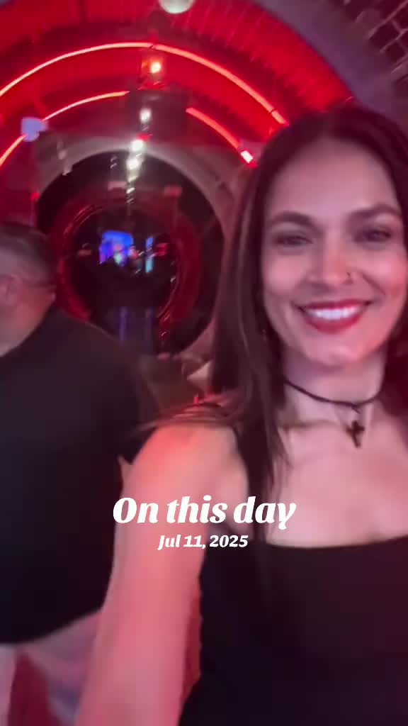@Lovely_CarlyByrne