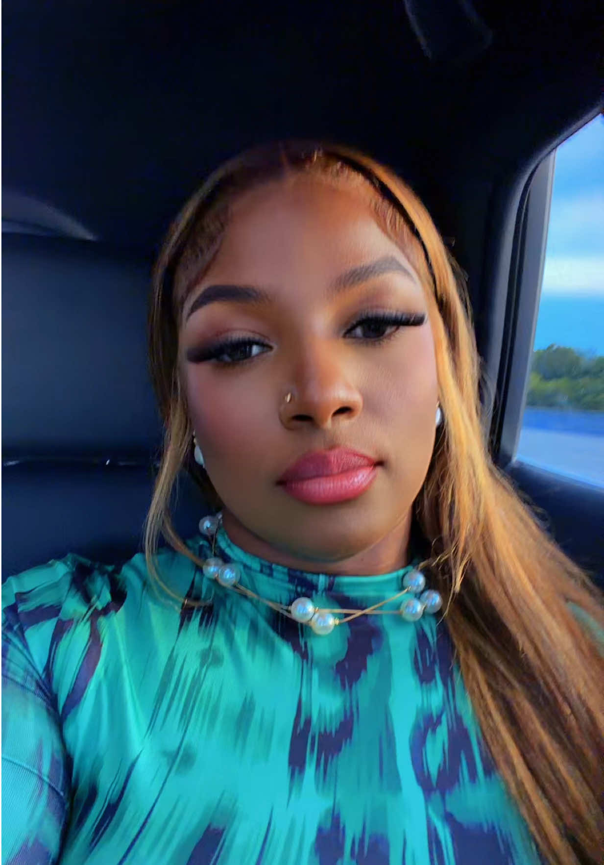 @Winnyglamkollection