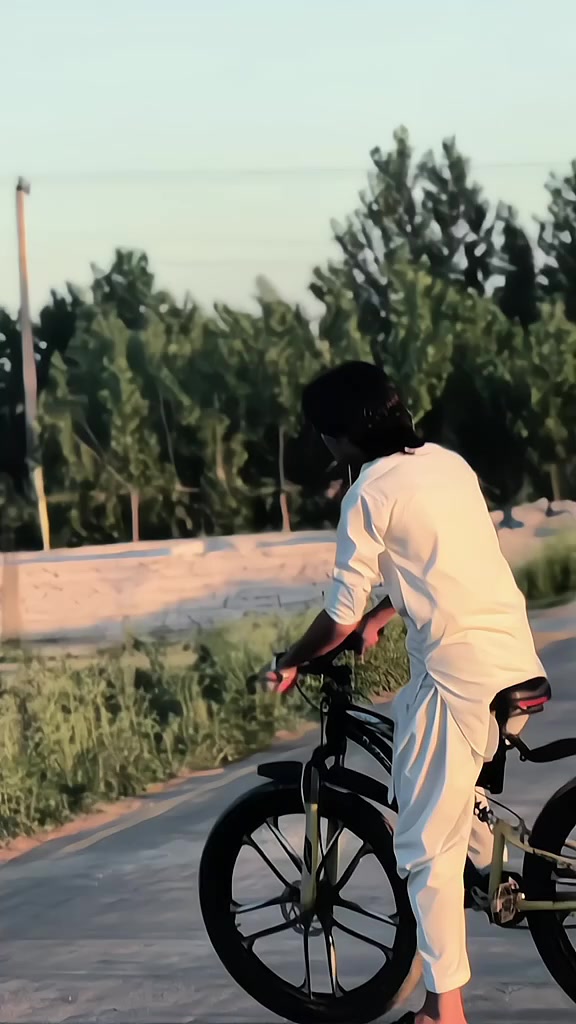 @ᕼᗩ𝐒𝐒II 🕷️