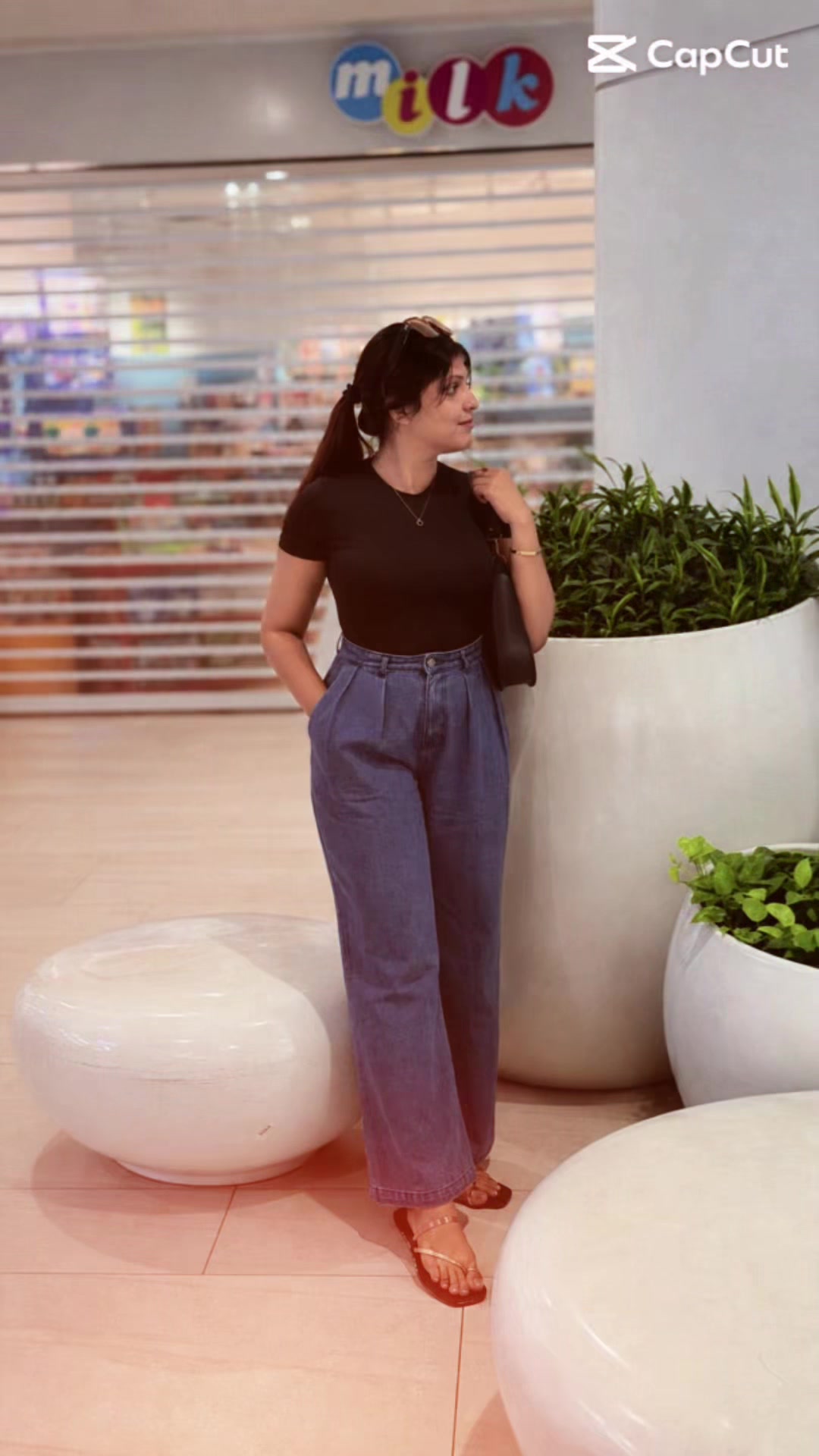 @Hansani G fashions ✨🤍👗