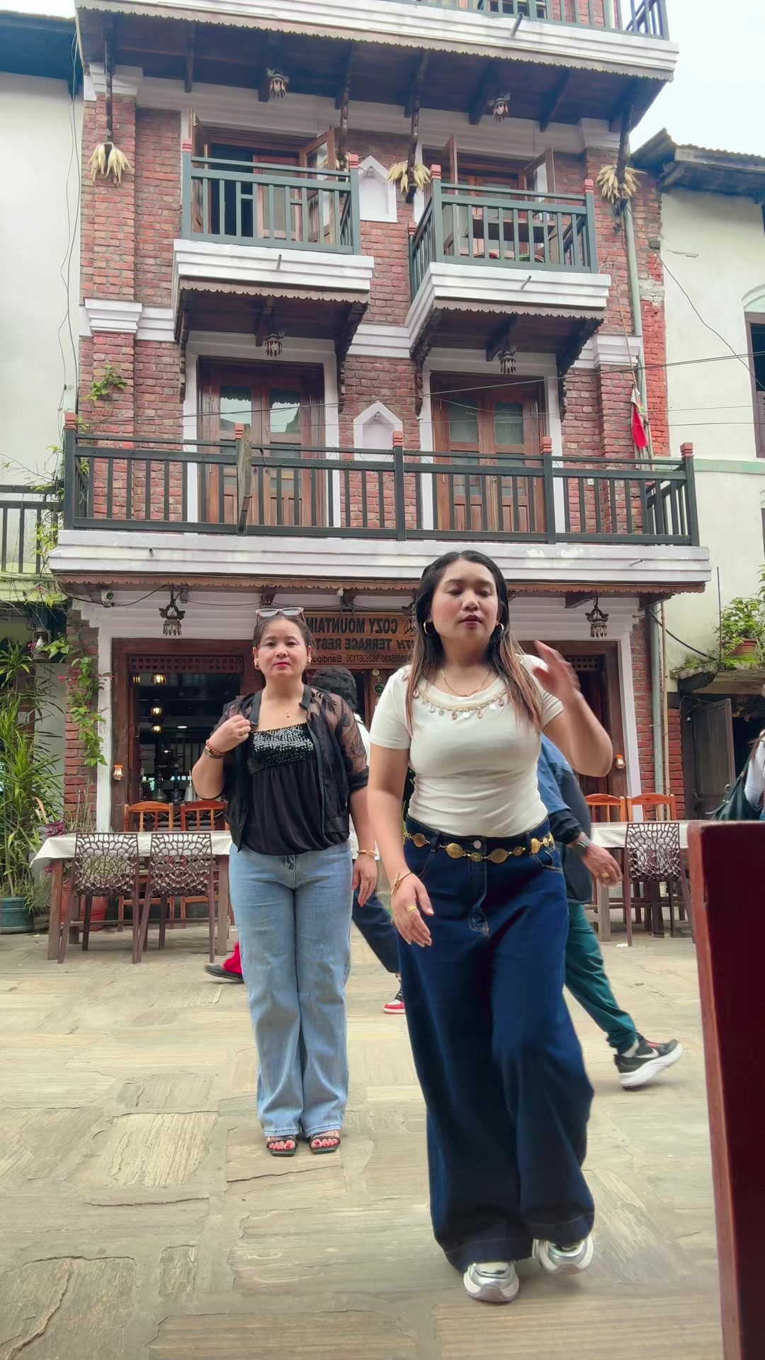 @🧚&zwj;♀️Samzana_Grg🧚&zwj;♀️