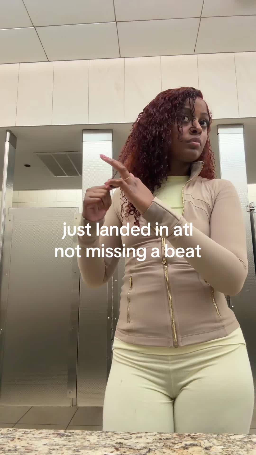 @baileesuniverse