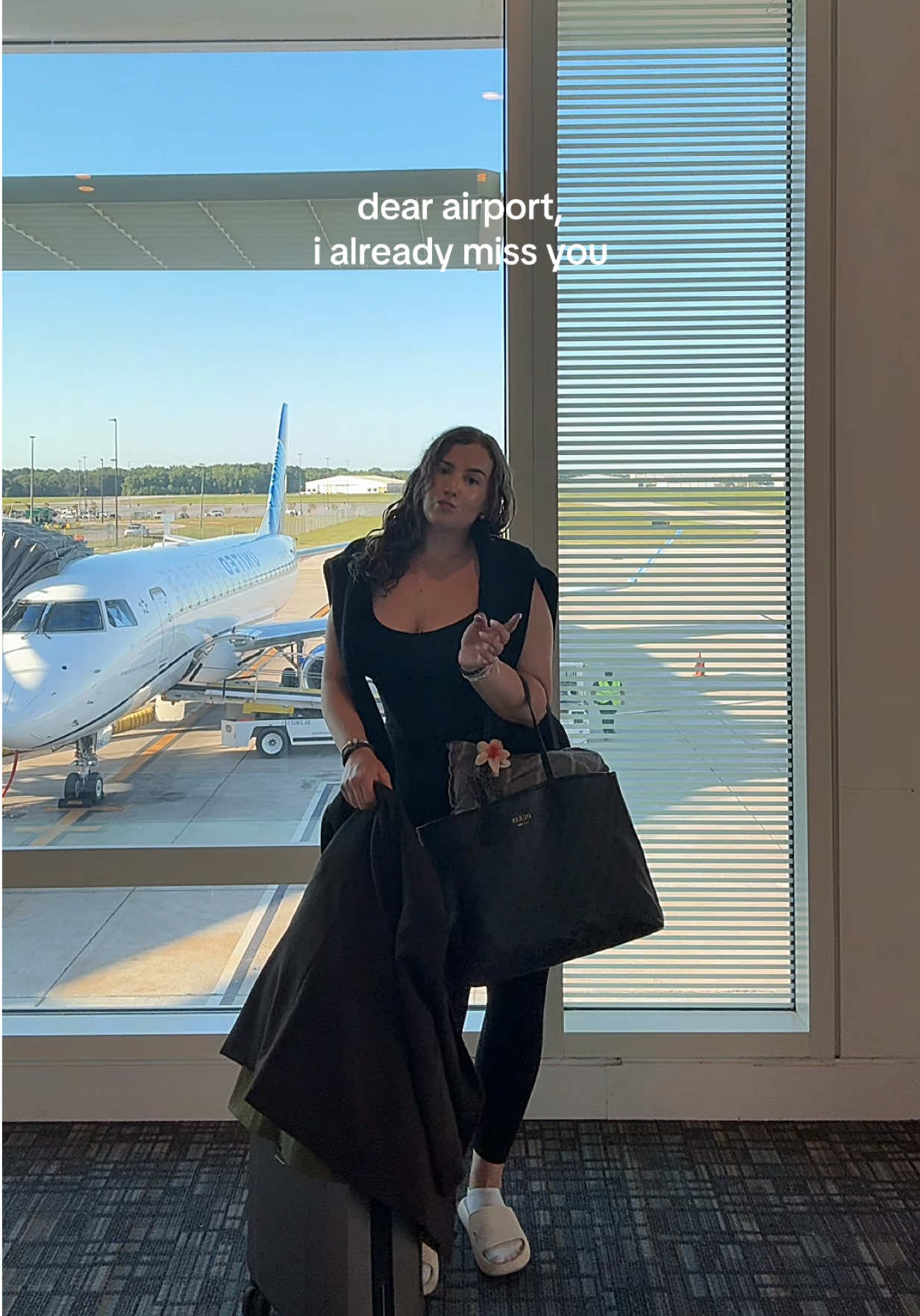 @𝐥𝐨𝐫𝐞𝐧𝐳𝐚