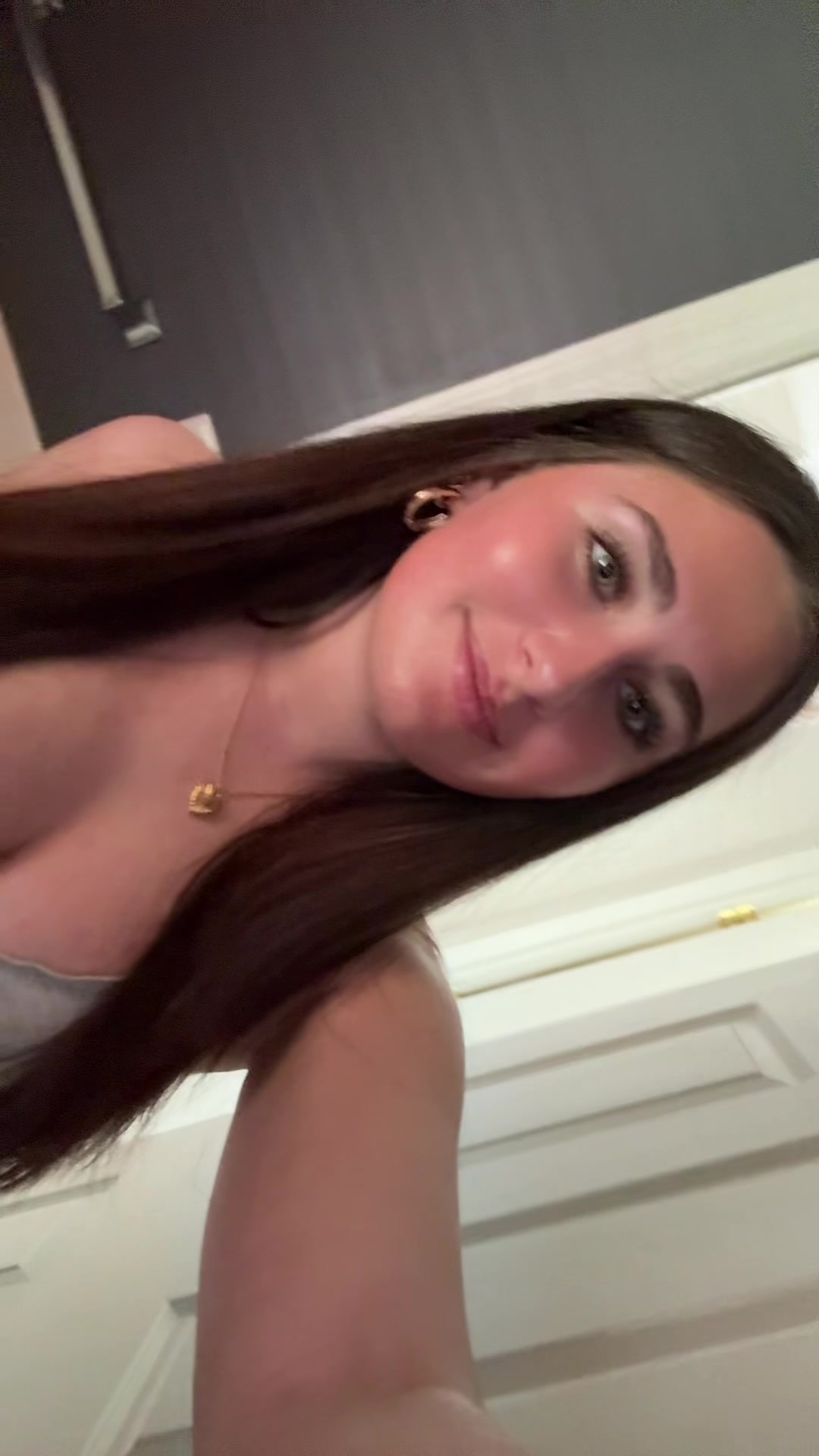 @zoelevitan