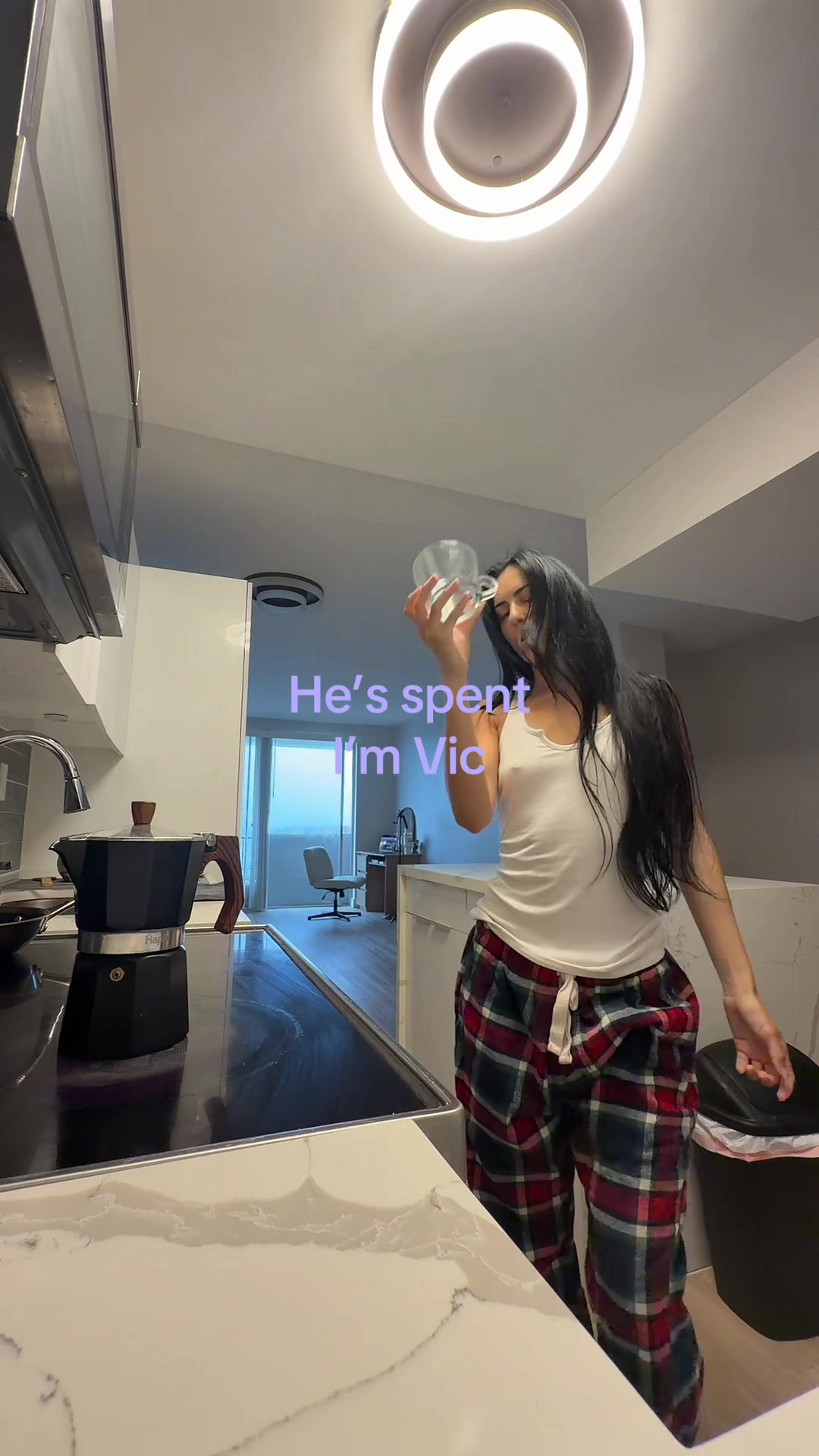 @latinakoukla