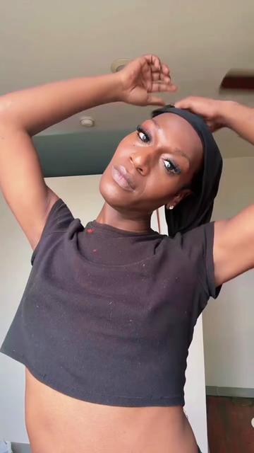 @itsamoni.j🪶