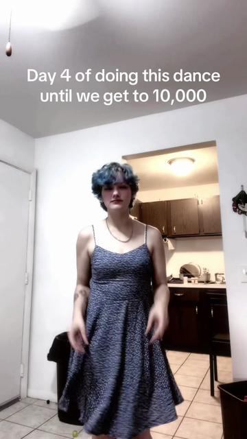 @Lunabunni8