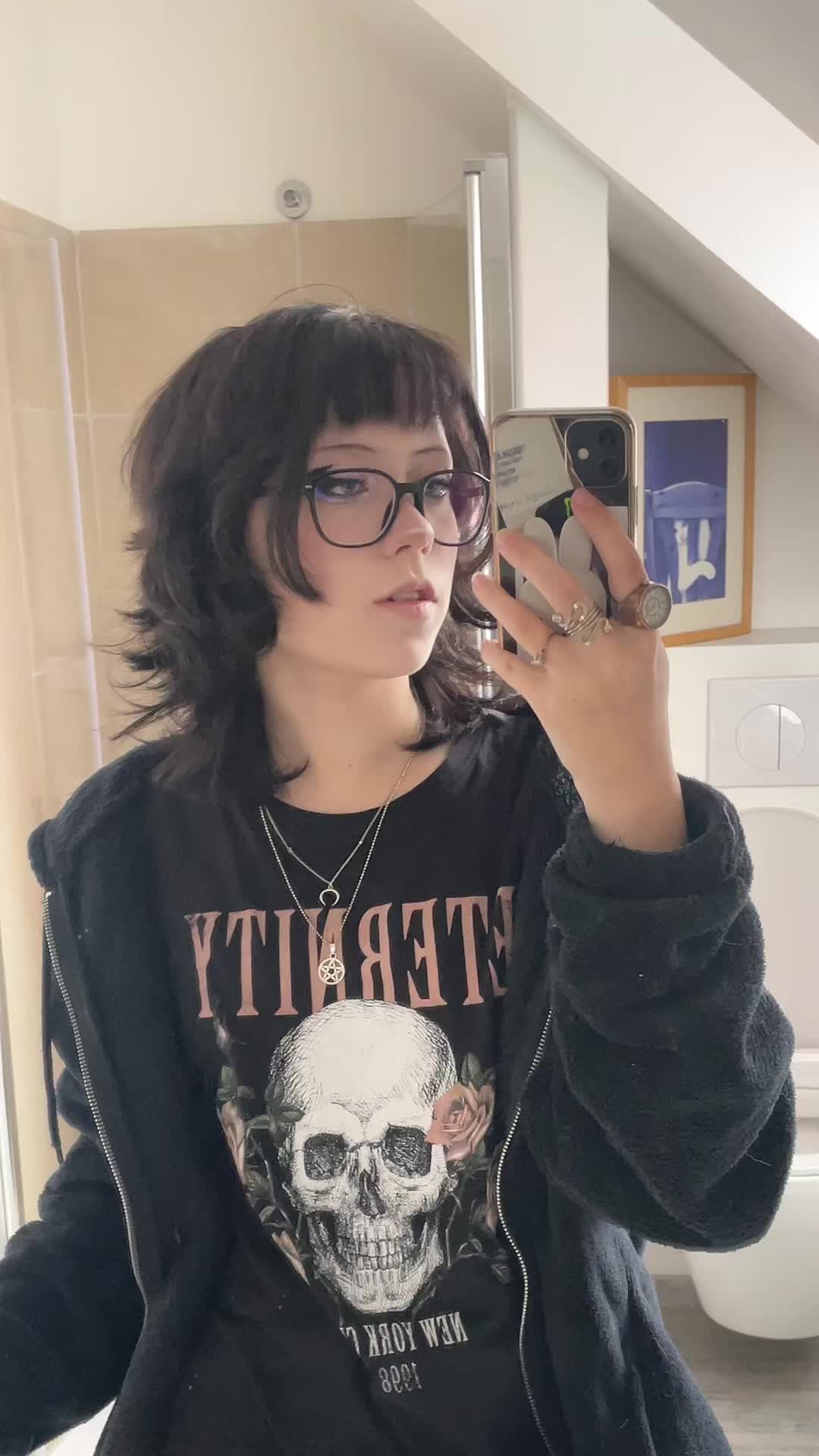 @Siana ☭ ☥
