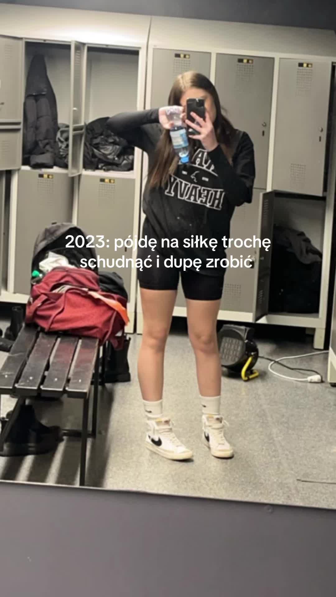 @emilka😻