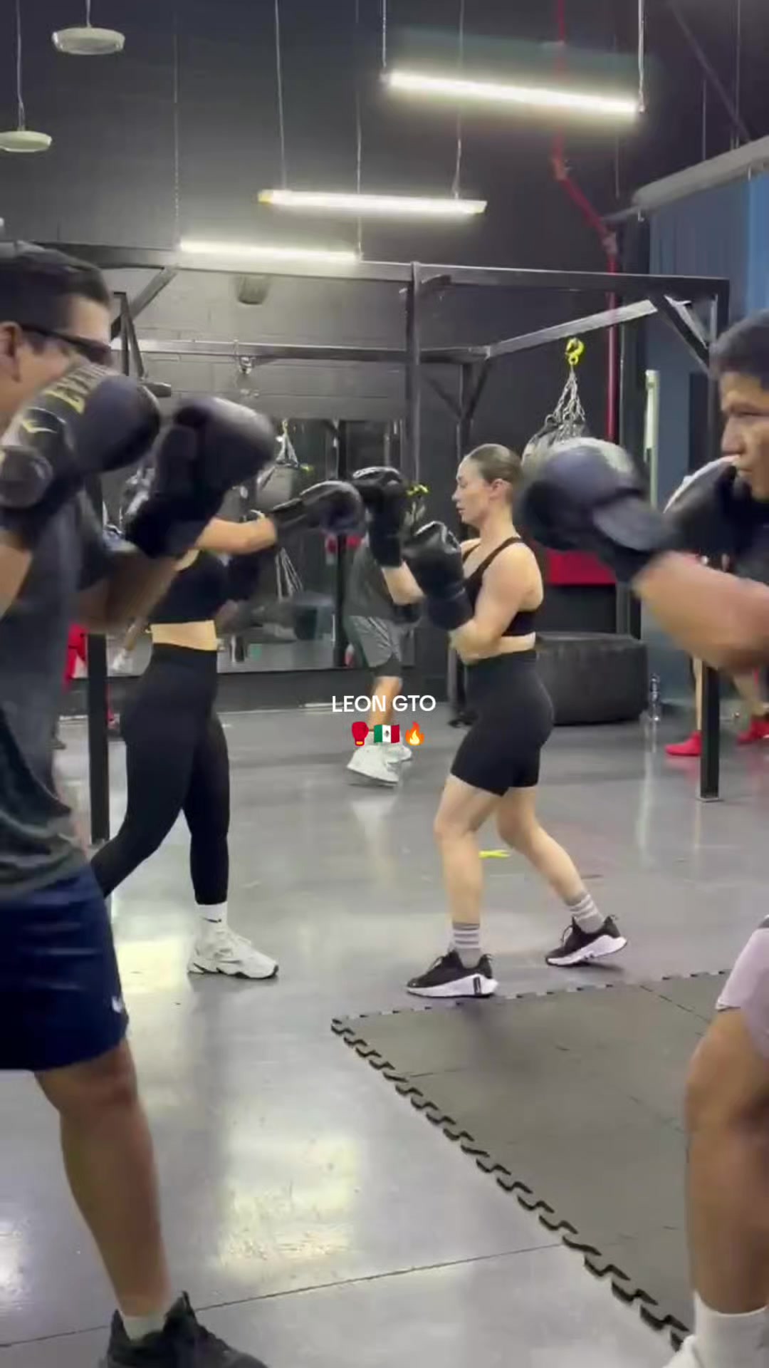 @Coach Jonathan Tapia Box