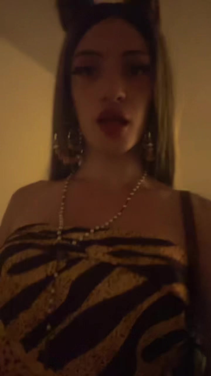 @daphnethedoll