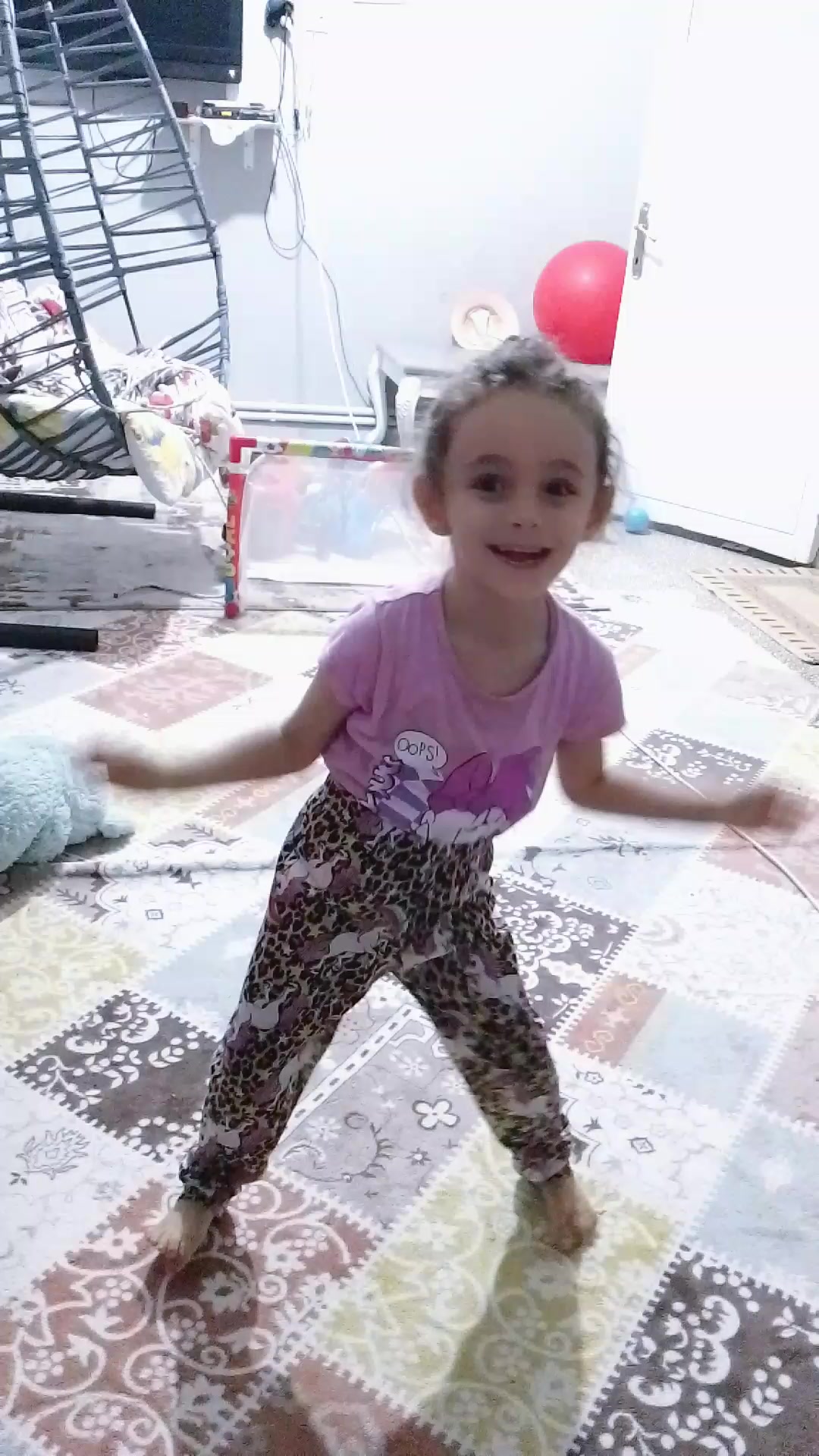 @nefretimsin dünya