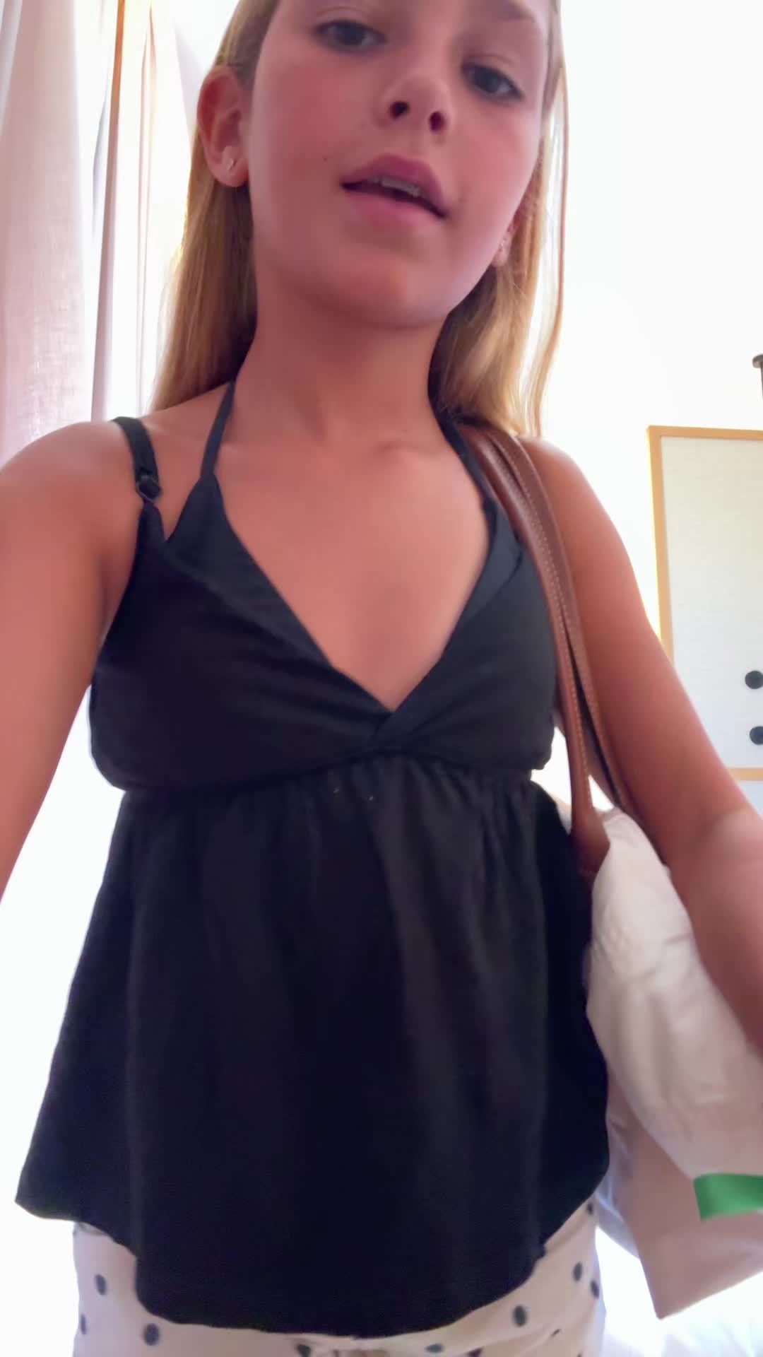 @kellyyy๐