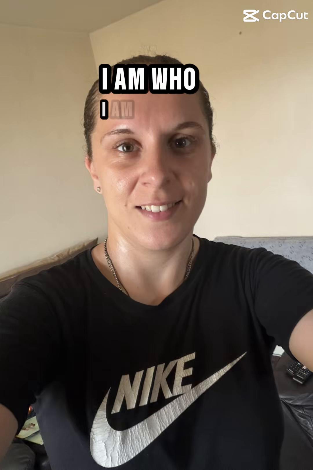 @laura