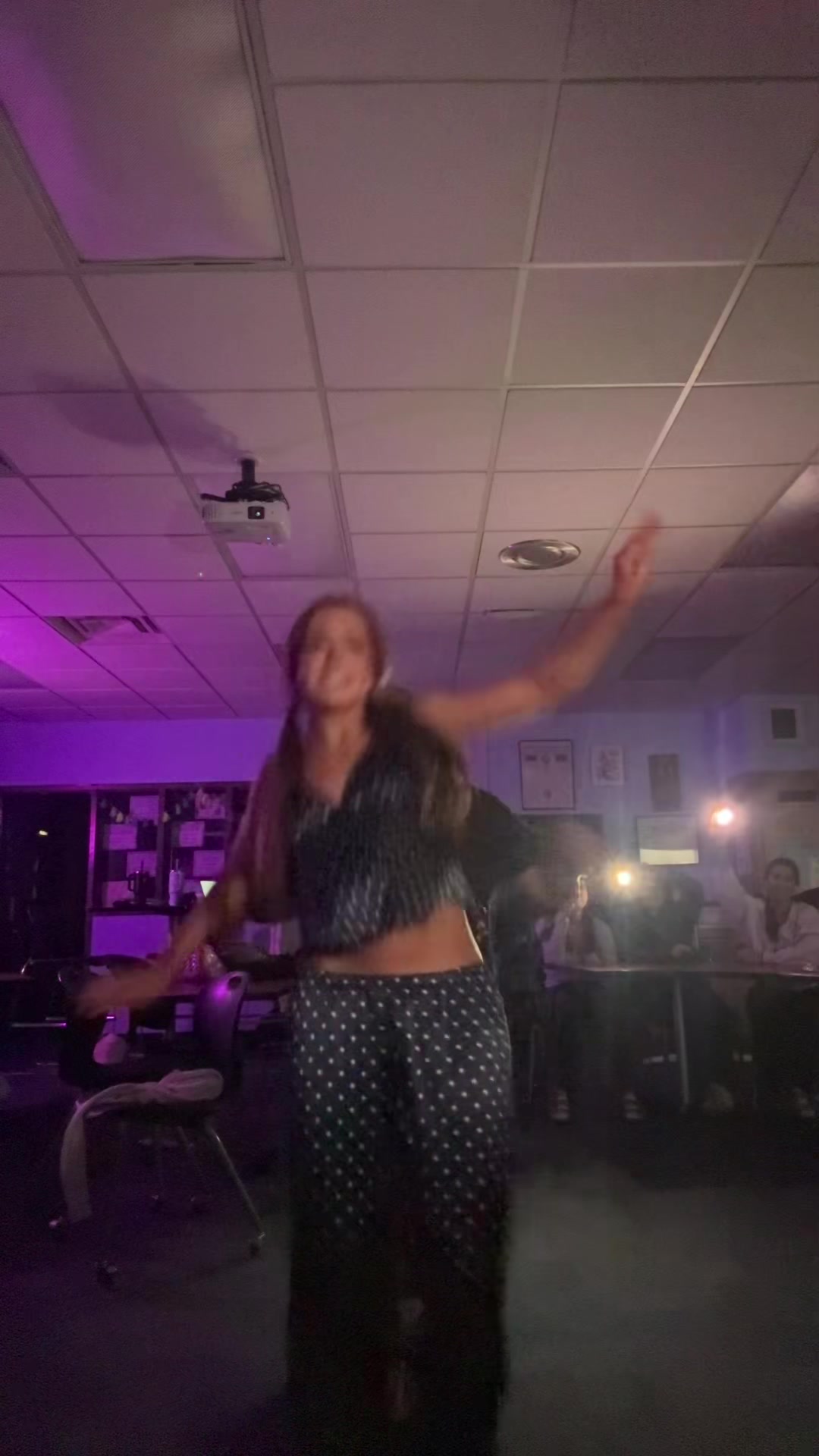 @_amoney8