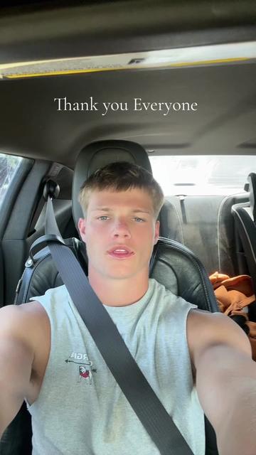 @dustin
