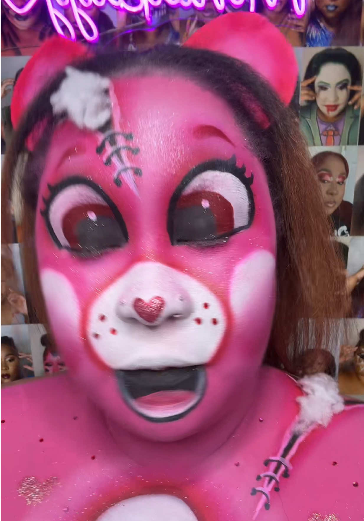 @Moniakayy