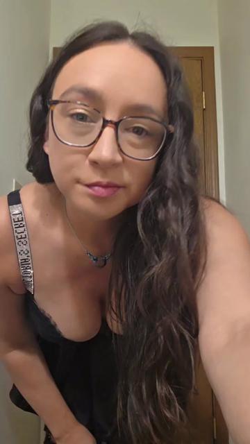 @b.cutie86💙🤍🔗