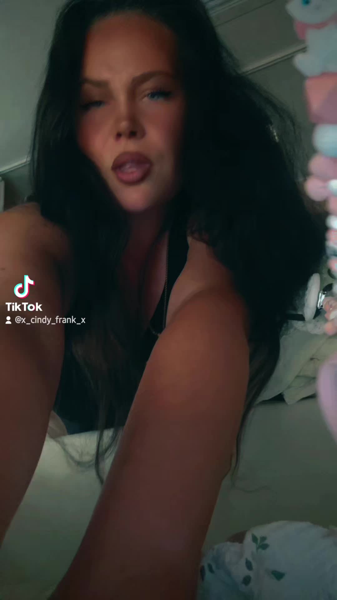 @x_C.Frank_x
