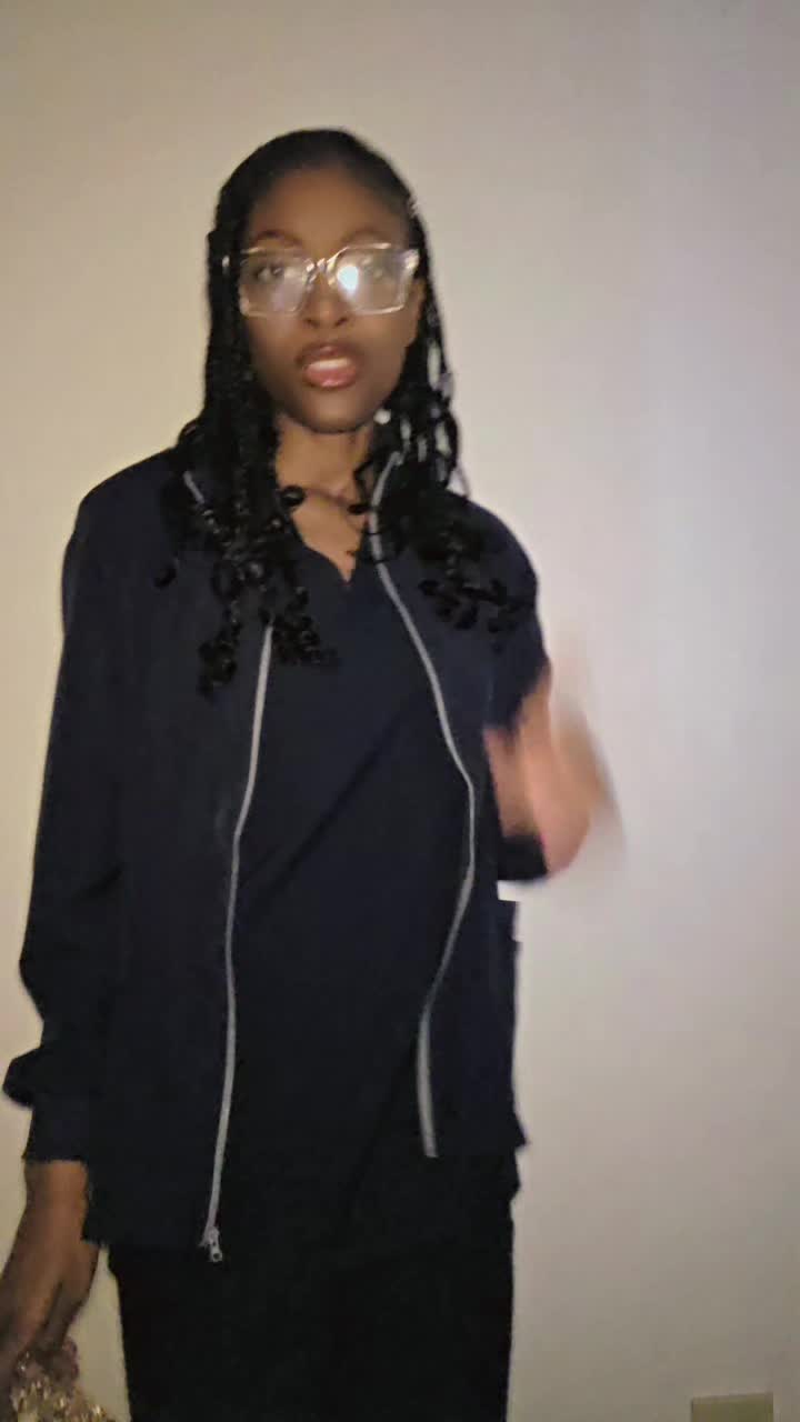 @Miana