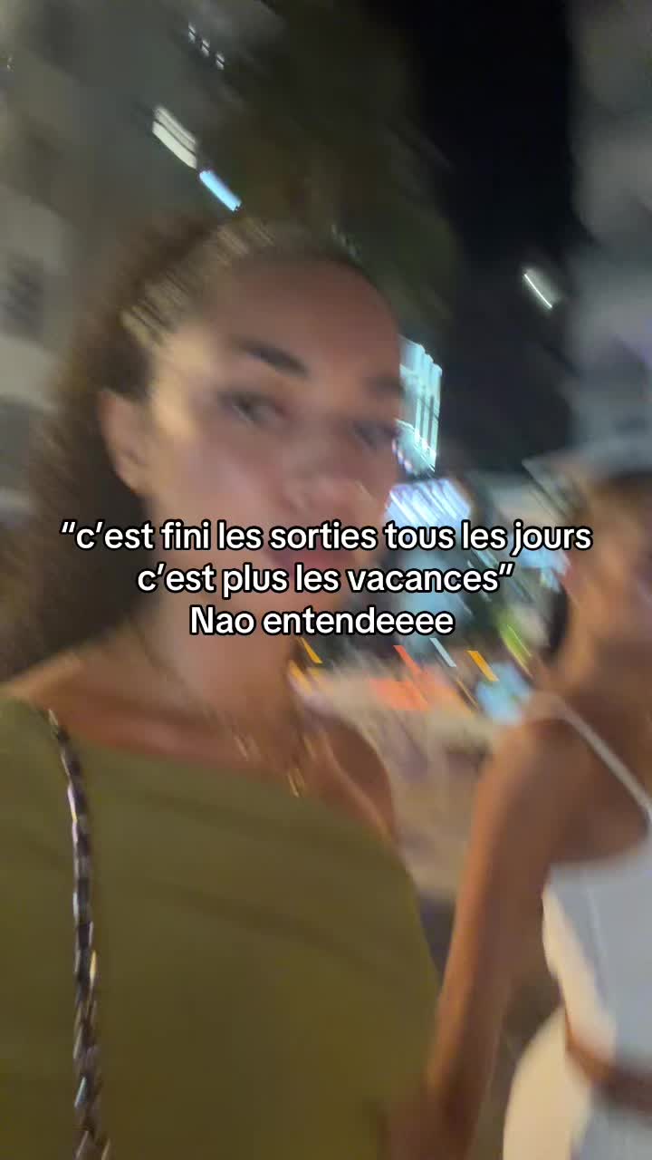 @Leoniee🦋