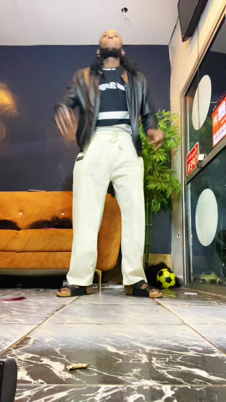 @Flamzy🇨🇲