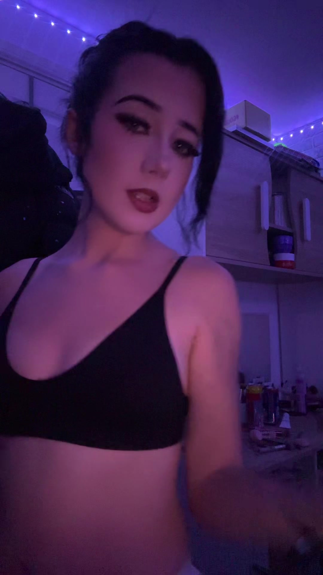 @skyegrace.